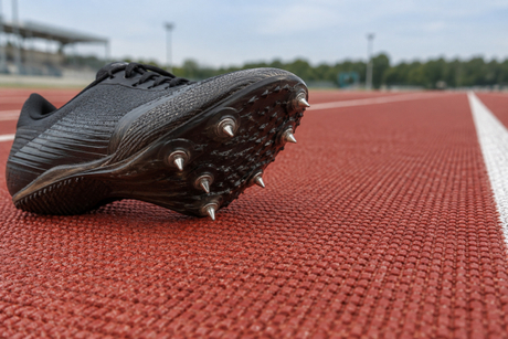 04-spike-resistent-running-track-figure-01.jpg